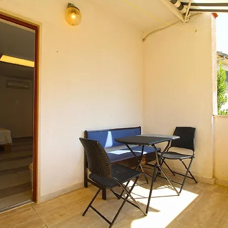 Fuer 2 Personen Ca 26 Qm In Pjescana Uvala, Istrien Istrische Riviera *