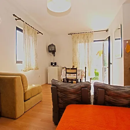 Fuer 2 Personen Ca 26 Qm In Pjescana Uvala, Istrien Istrische Riviera * Pjescana Uvala